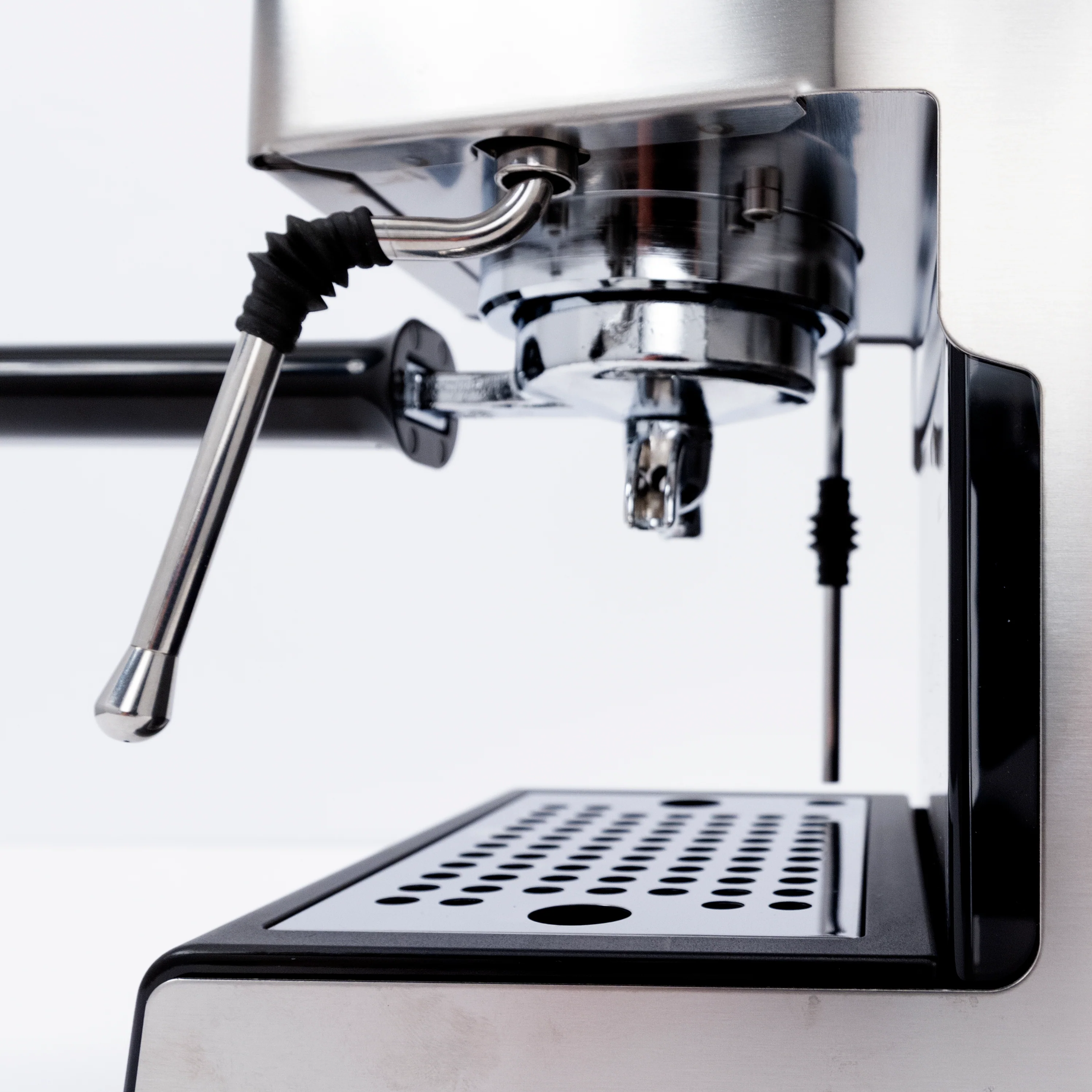 Gaggia Classic Pro E24 - Stainless Steel — Brewer - Image 5